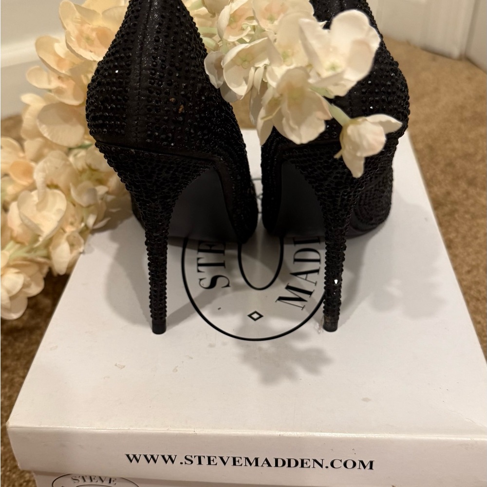 Steve Madden Lenona Stiletto rhinestones - Picture 4 of 8